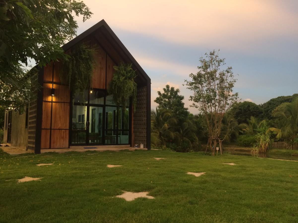 Golden Palm Resort Chiang Mai Ngoại thất bức ảnh